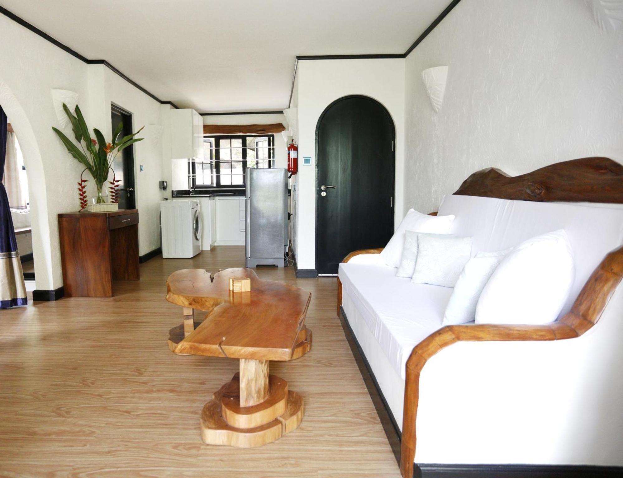 Ferienwohnung The Salty Palms Beau Vallon  Exterior foto