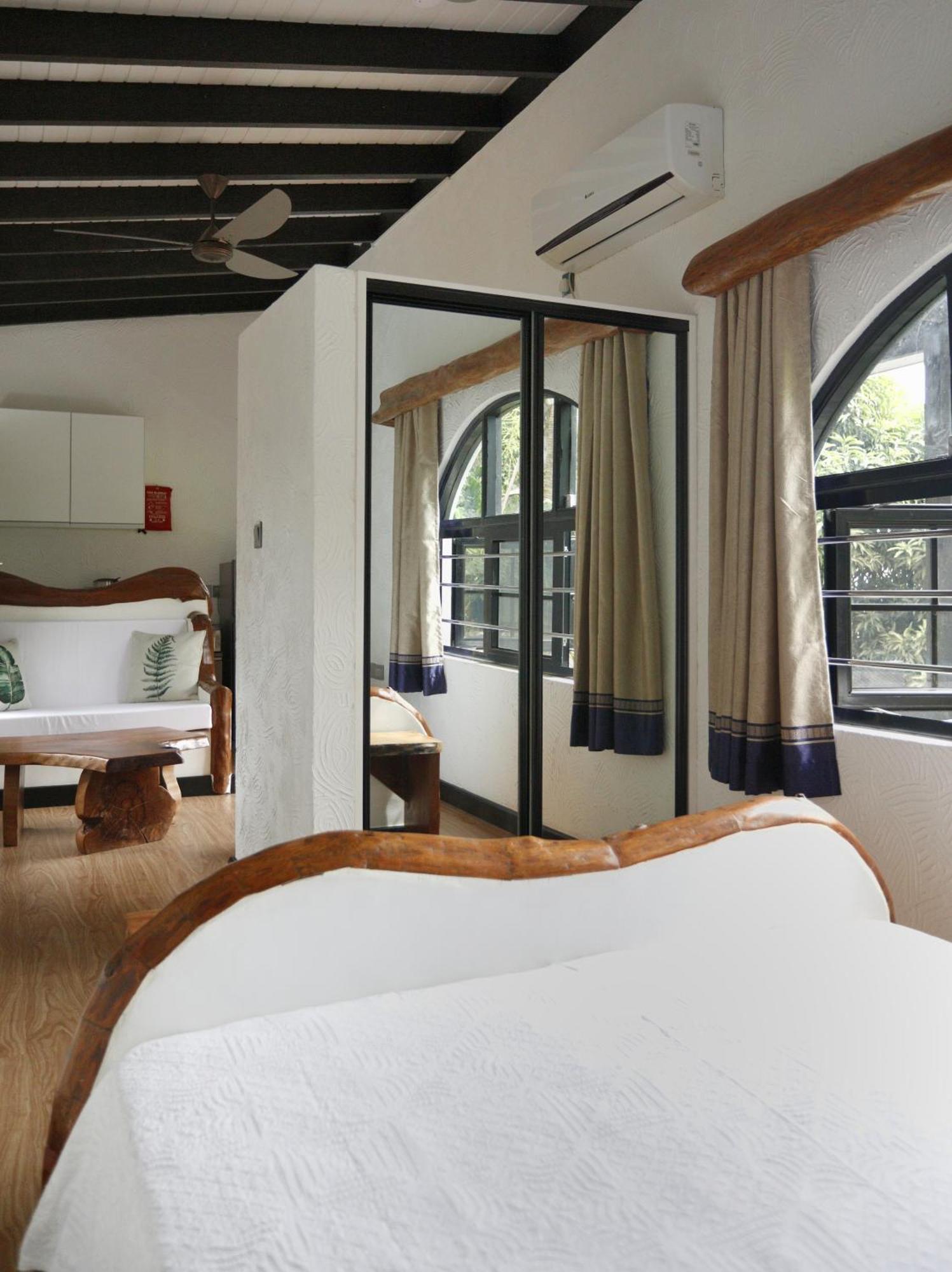 Ferienwohnung The Salty Palms Beau Vallon  Exterior foto